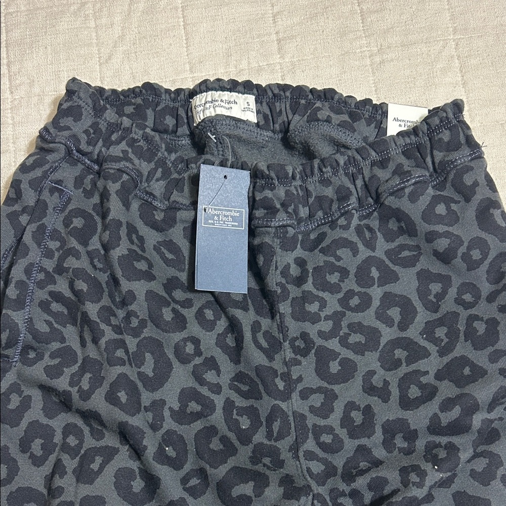 Abercrombie & Fitch Charcoal Leopard Print Pants